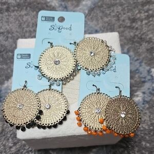 Lots Of 3 Gold Fashion Earrings